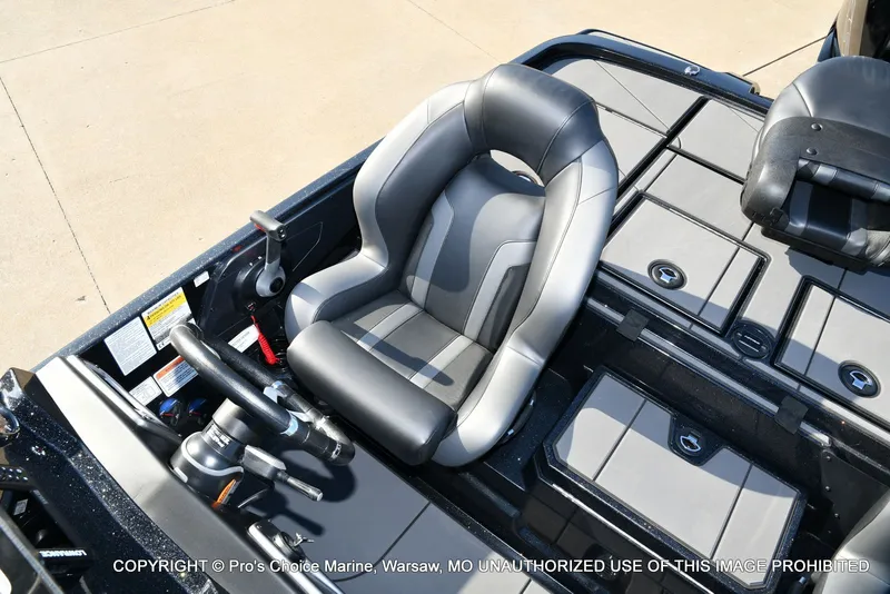 Slide: The Image of Nitro Z20 XL Traction Mat Interior 2026 - 46