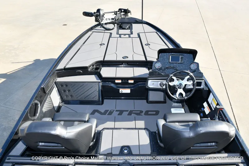 Slide: The Image of Nitro Z20 XL Traction Mat Interior 2026 - 66