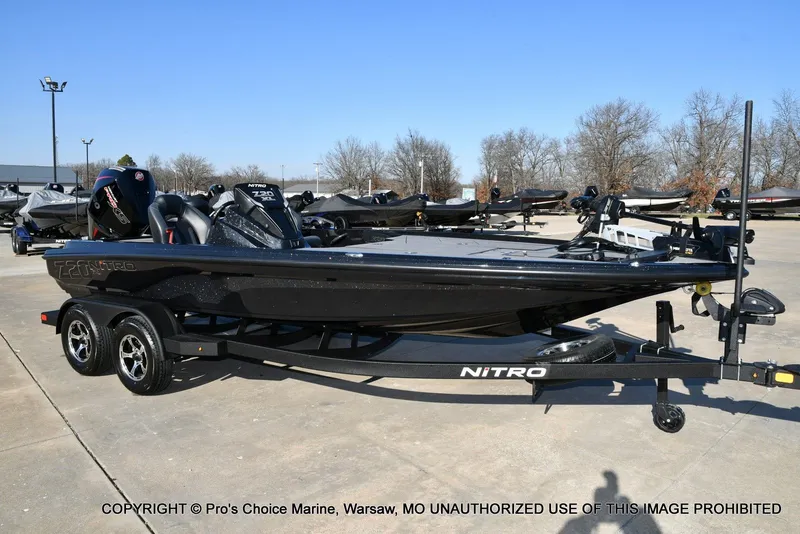 Slide: The Image of Nitro Z20 XL Traction Mat Interior 2026 - 67