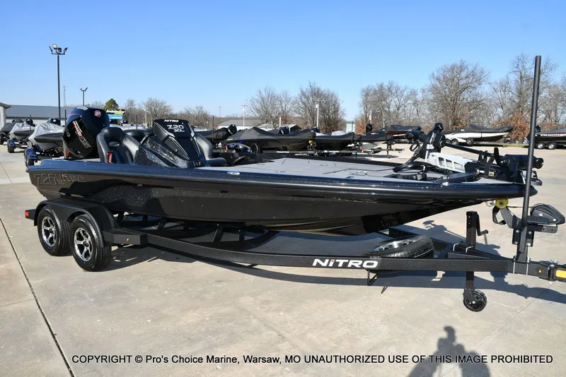 Slide: The Image of Nitro Z20 XL Traction Mat Interior 2026 - 71