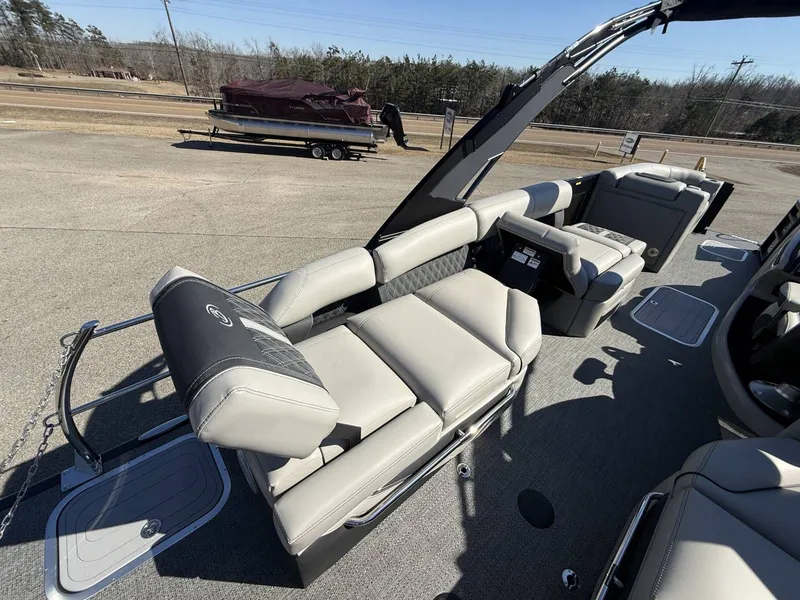 Slide: The Image of Barletta LUSSO L23MA 2026 - 17