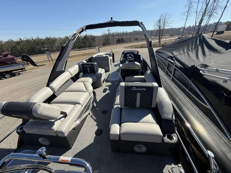 Slide: The Image of Barletta LUSSO L23MA 2026 - 19