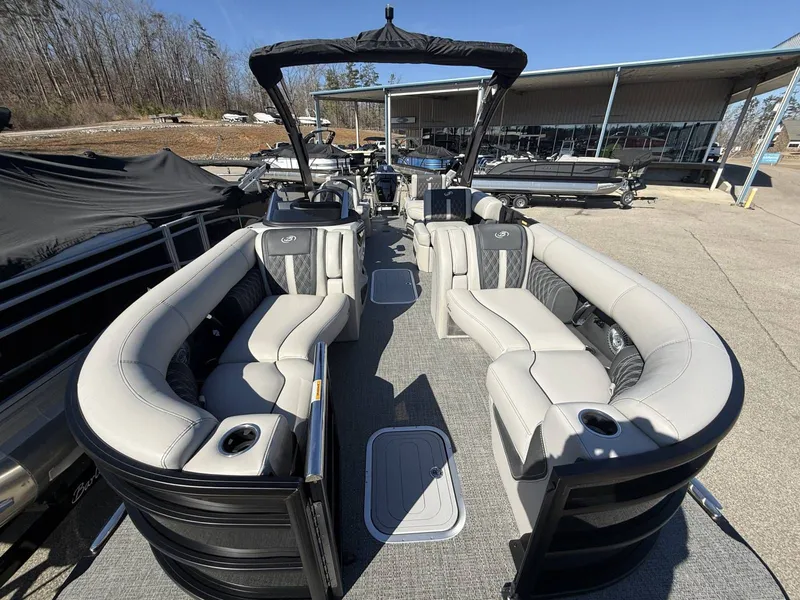 Slide: The Image of Barletta LUSSO L23MA 2026 - 6