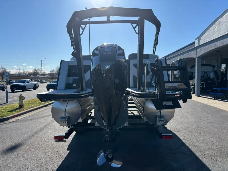 Slide: The Image of Alera M23Q 2026 - 29