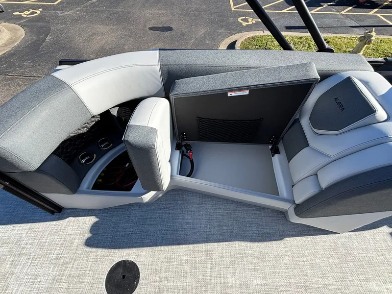 Slide: The Image of Alera M23Q 2026 - 3