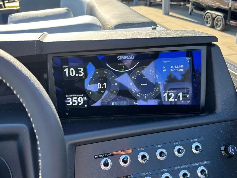 Slide: The Image of Alera M23Q 2026 - 33