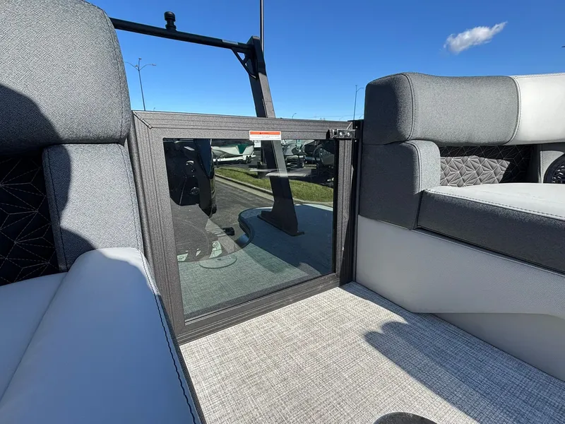 Slide: The Image of Alera M23Q 2026 - 37