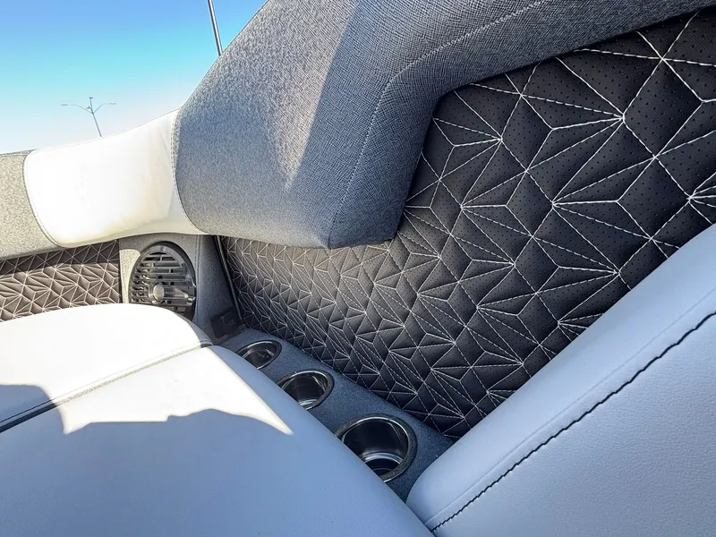 Slide: The Image of Alera M23Q 2026 - 4