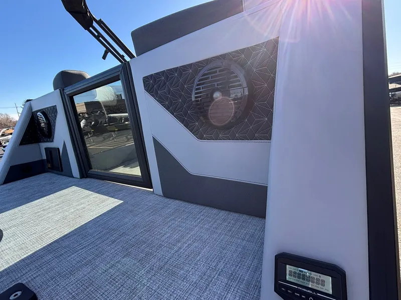 Slide: The Image of Alera M23Q 2026 - 41