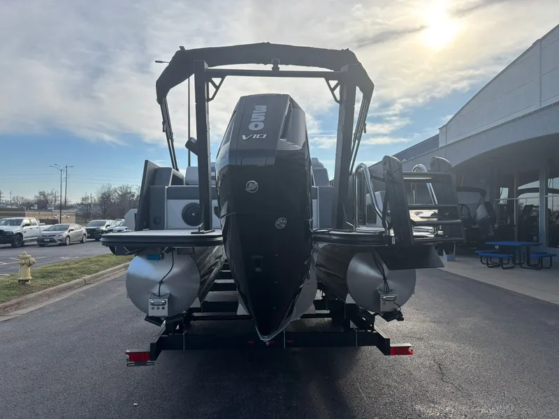 Slide: The Image of Alera M25L 2026 - 10