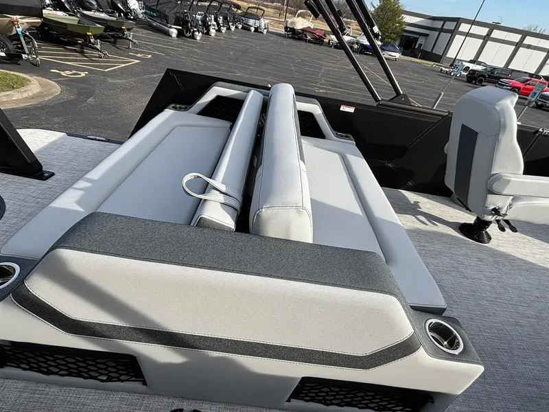 Slide: The Image of Alera M25L 2026 - 20