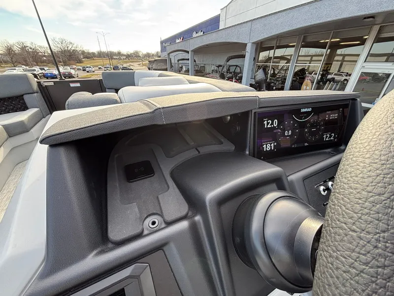 Slide: The Image of Alera M25L 2026 - 28