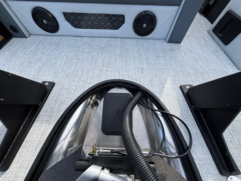 Slide: The Image of Alera M25L 2026 - 37