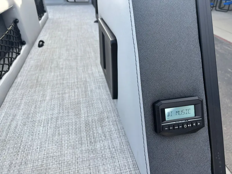 Slide: The Image of Alera M25L 2026 - 38