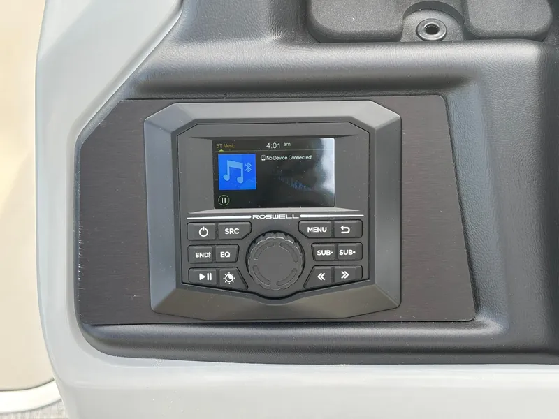 Slide: The Image of Alera M25L 2026 - 4