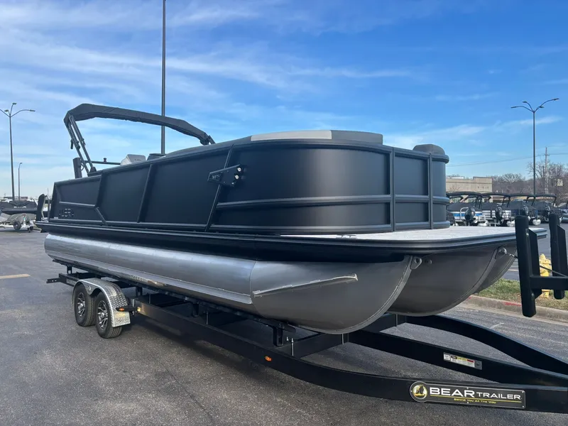 Slide: The Image of Alera M25L 2026 - 7