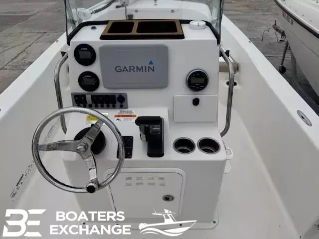 Slide: The Image of Heartland RV DX20 2015 - 5