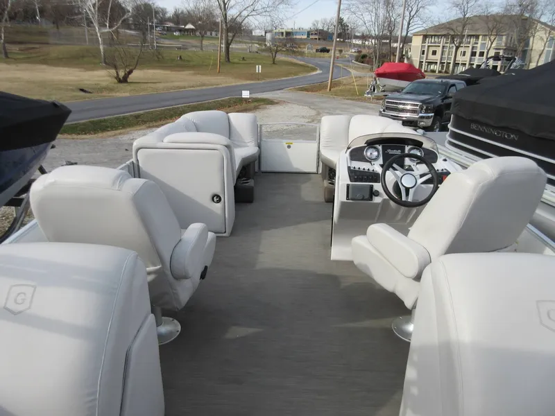 Slide: The Image of Sweetwater PE 235 2017 - 3