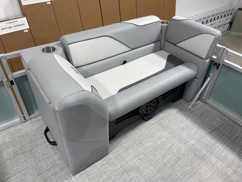 Slide: The Image of Avalon Venture Quad Lounge - 19' 2026 - 34