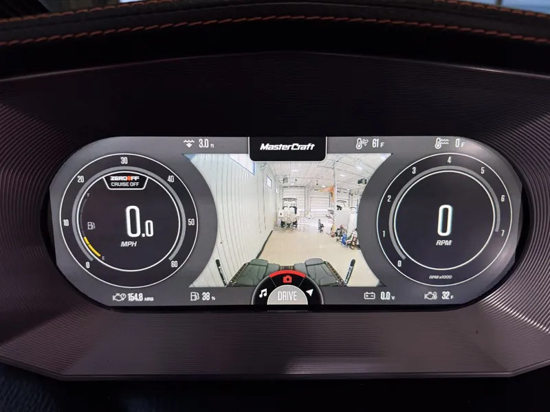 Slide: The Image of MasterCraft XT24 2023 - 19