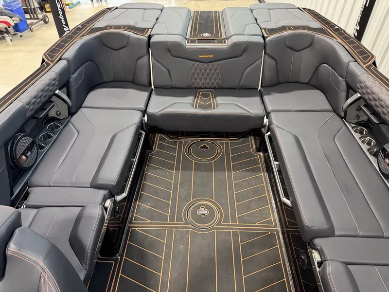 Slide: The Image of MasterCraft XT24 2023 - 24