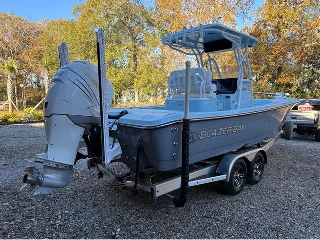 Slide: The Image of Blazer Bay 2700 Hybrid 2020 - 8