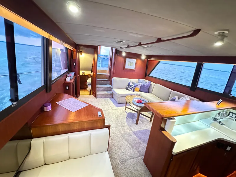 Slide: The Image of Viking 48 MOTORYACHT 1987 - 32