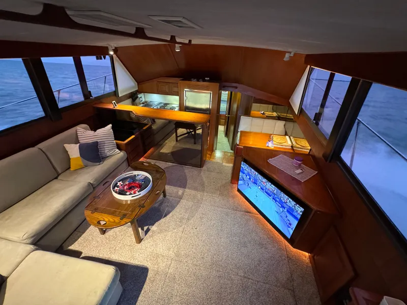 Slide: The Image of Viking 48 MOTORYACHT 1987 - 33