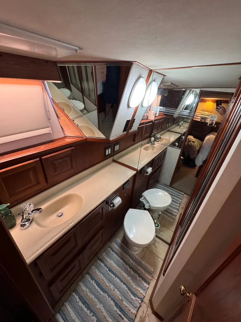 Slide: The Image of Viking 48 MOTORYACHT 1987 - 56