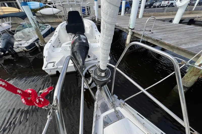 Slide: The Image of Delphia 33 Sloop 2007 docked, showing bow and rigging details. - 46