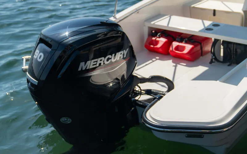 Slide: The Image of Boston Whaler 160 Super Sport 2026 - 26