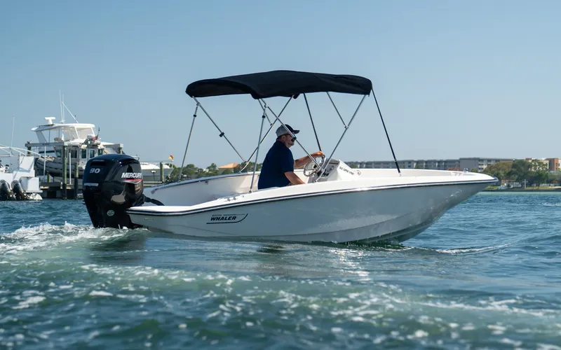 Slide: The Image of Boston Whaler 160 Super Sport 2026 - 1