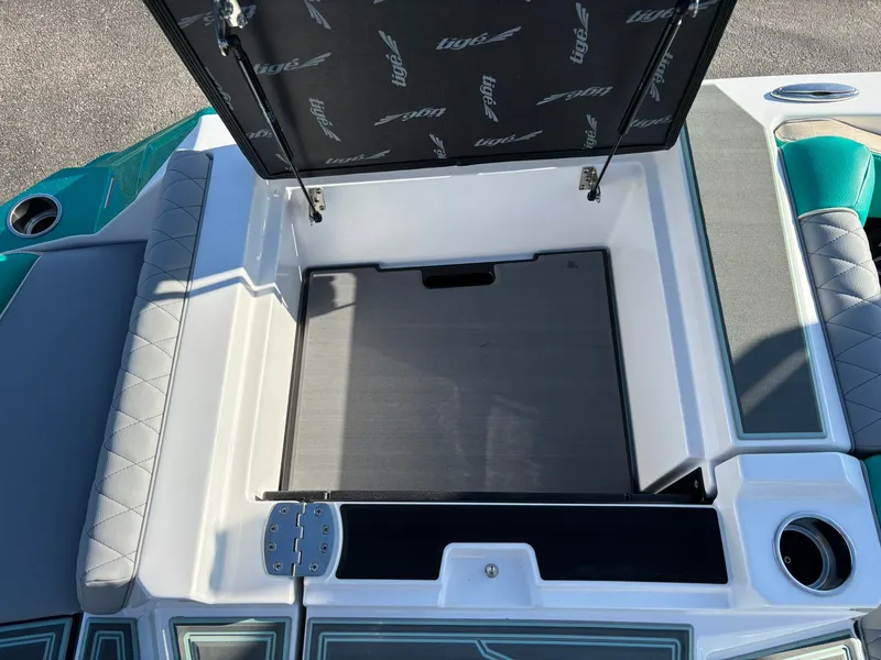 Slide: The Image of Tigé Z3 2026 - 7