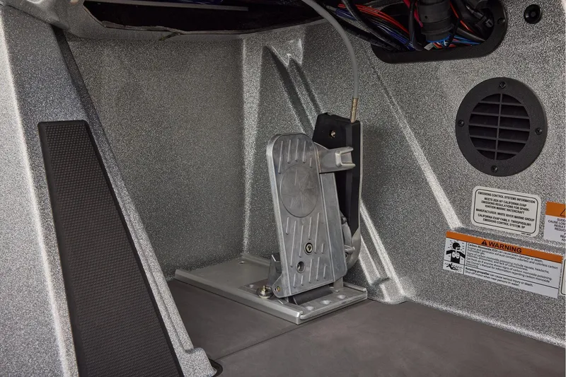 Slide: The Image of Ranger Z520 2026 - 44