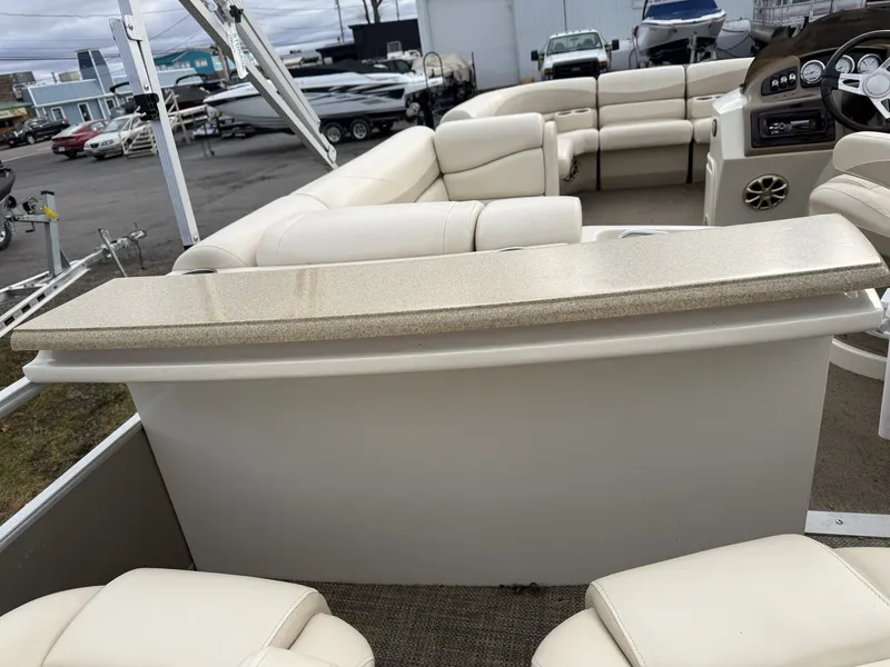 Slide: The Image of Bennington 2250 GBR 2013 - 5