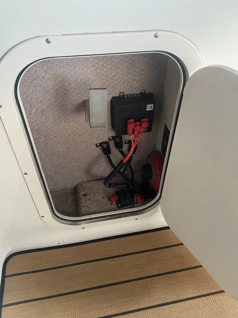 Slide: The Image of Chaparral Signature 240 2001 - 14