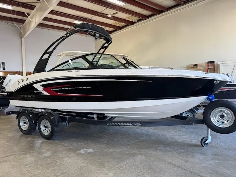 The Image of Chaparral SSi 21 2026 - 1