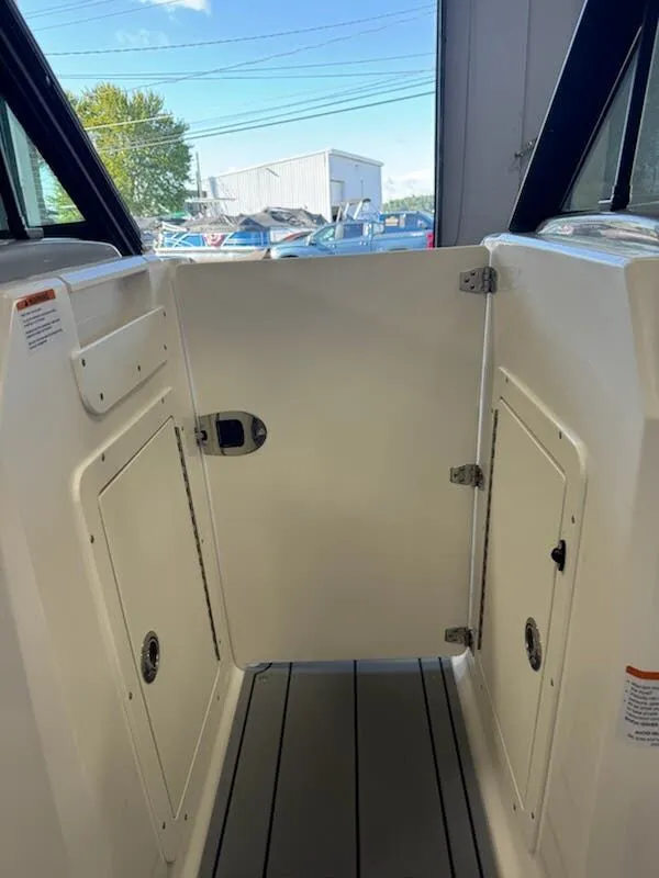 Slide: The Image of Chaparral SSi 21 2026 - 7