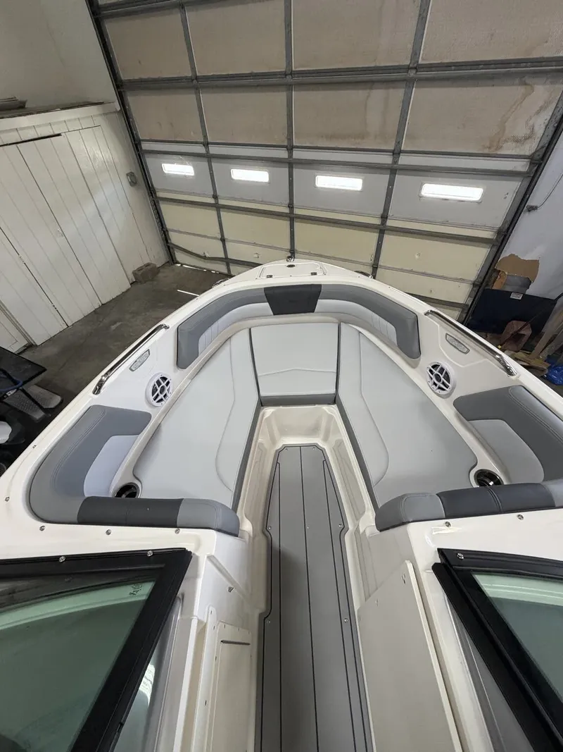 Slide: The Image of Interior view of Chaparral SSi 21 boat, model year 2026. - 19