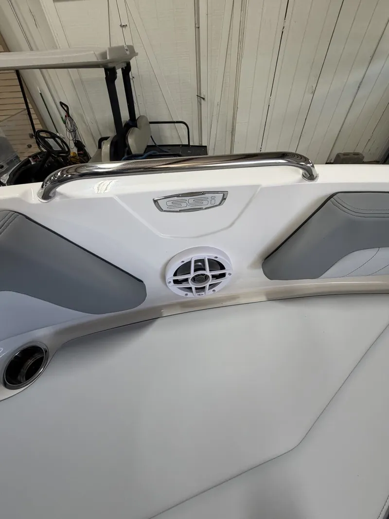Slide: The Image of Interior view of Chaparral SSi 21 boat, model year 2026. - 21