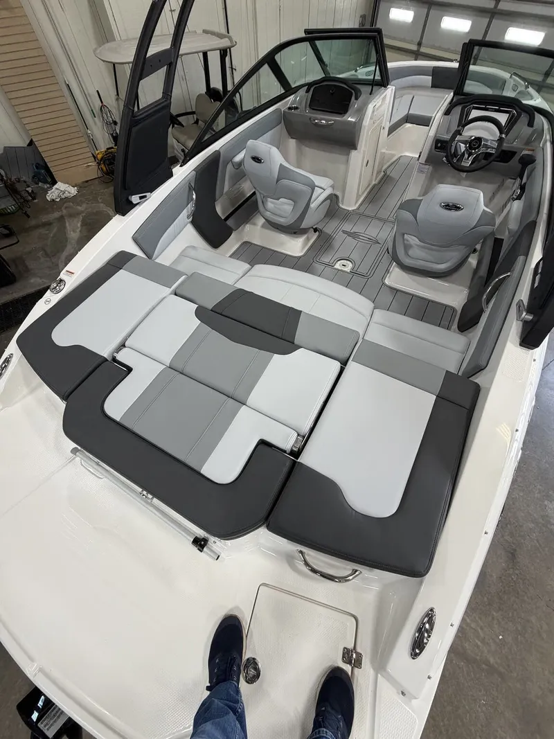 Slide: The Image of Interior view of Chaparral SSi 21 boat, model year 2026. - 3