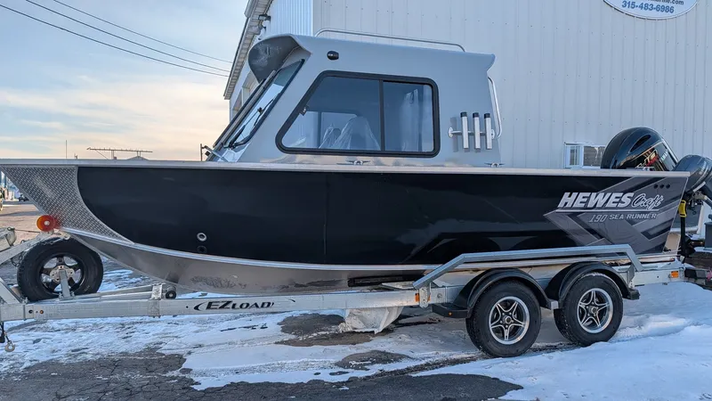 Slide: The Image of Hewescraft Sea Runner 190 ET HT 2026 - 1