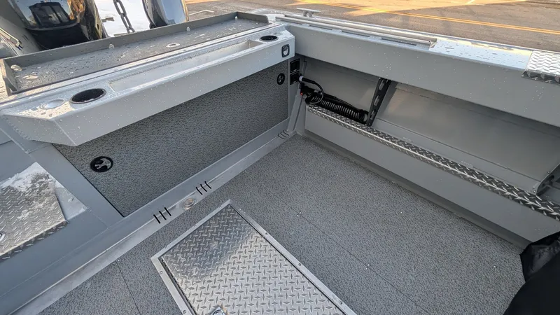 Slide: The Image of Hewescraft Sea Runner 190 ET HT 2026 - 11