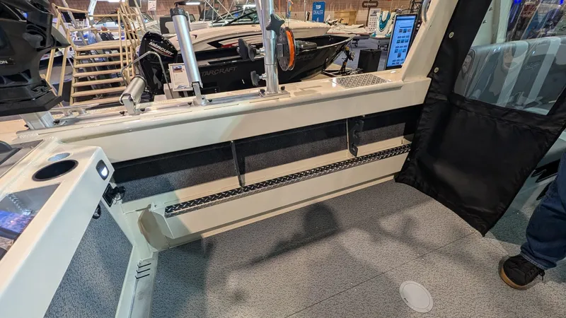 Slide: The Image of Hewescraft 210 Sea Runner ET Hardtop 2026 - 25