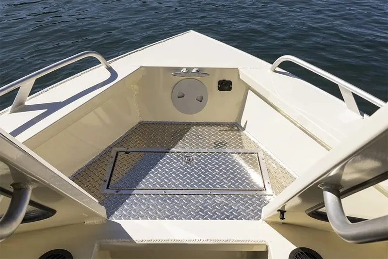 Slide: The Image of Hewescraft 210 Sea Runner ET Hardtop 2026 - 7