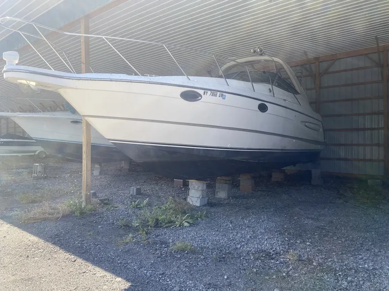 Slide: The Image of Maxum 3300 SCR 2000 - 19