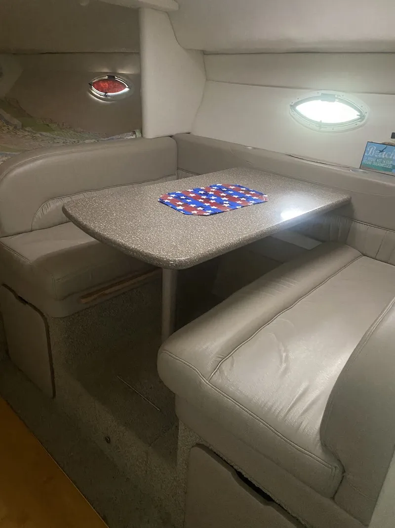 Slide: The Image of Maxum 3300 SCR 2000 - 6