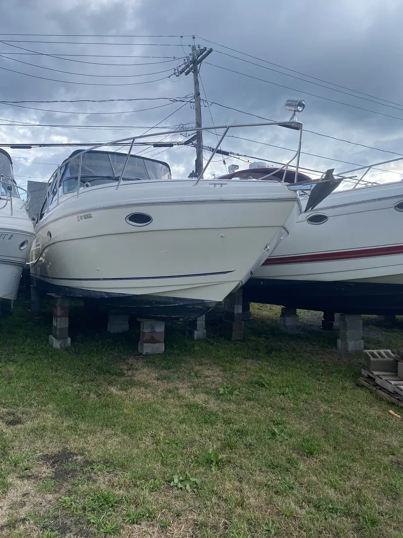 The Image of Rinker Express Cruiser 310 Fiesta Vee 2000 - 1