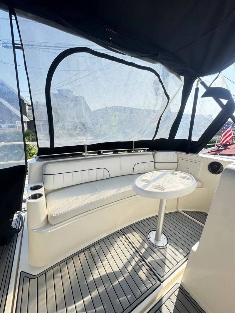 Slide: The Image of Rinker Express Cruiser 310 Fiesta Vee 2000 - 6