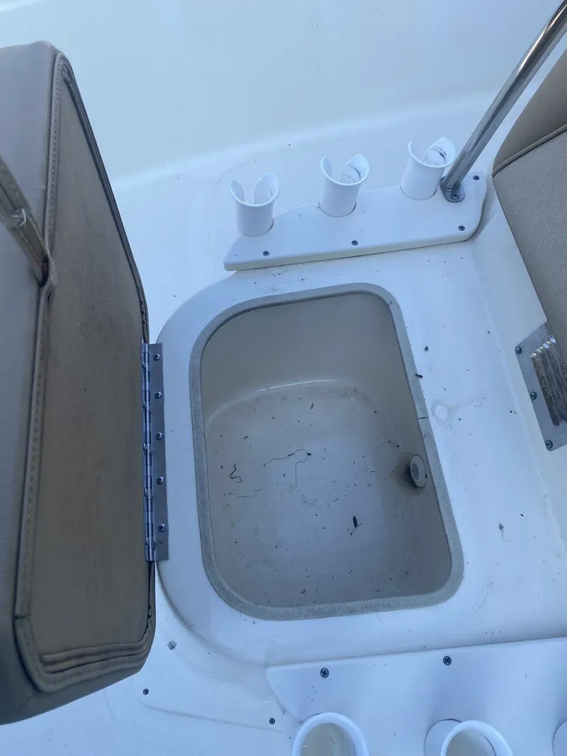 Slide: The Image of Scout 177 Sportfish 2012 - 8